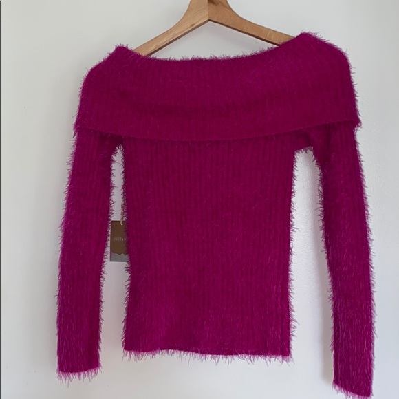 NWT PINK FUZZY OFF THE SHOULDER SWEATER - Picture 6 of 8